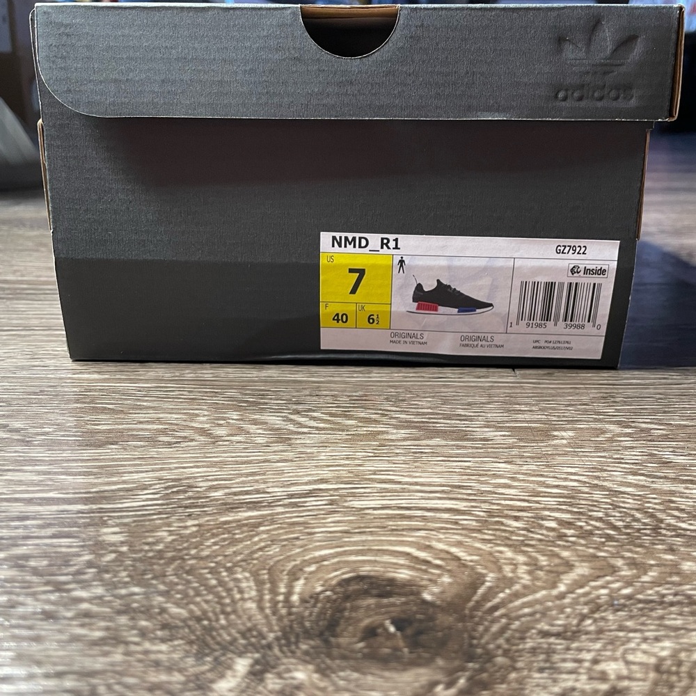 NWT Adidas NMD r1 ultra boost men's 7 - Picture 2 of 5